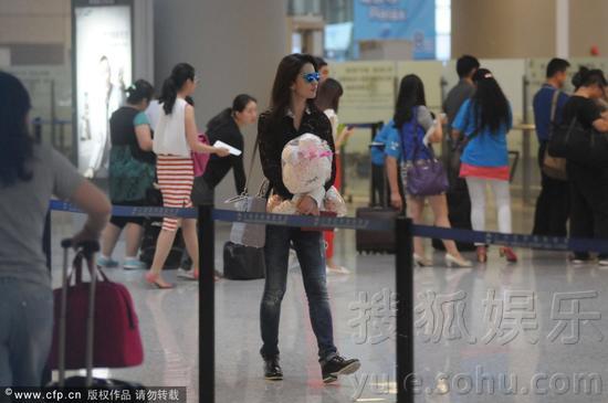 劉亦菲穿蕾絲照片