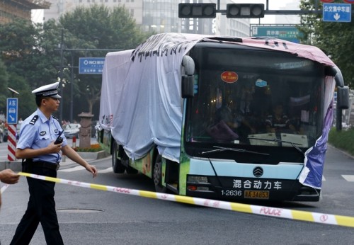 7月5日杭州7路公交車起火
