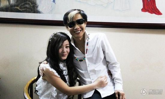 鄧建國的新歡王艷