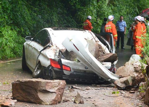 四川持續強降雨致多地受災