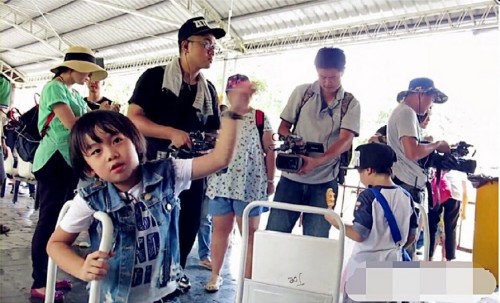 爸爸2在臺灣花蓮拍攝