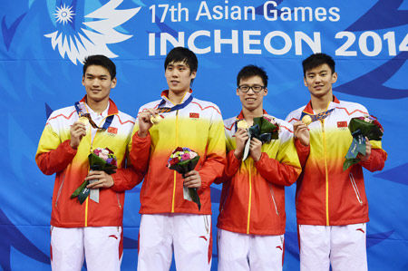 寧澤濤最后一棒驚天逆轉奪冠