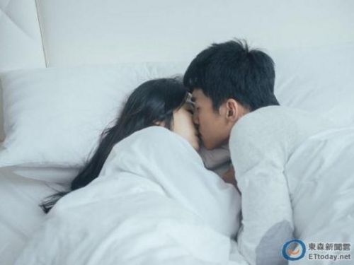 楊一展林心如吻到缺氧