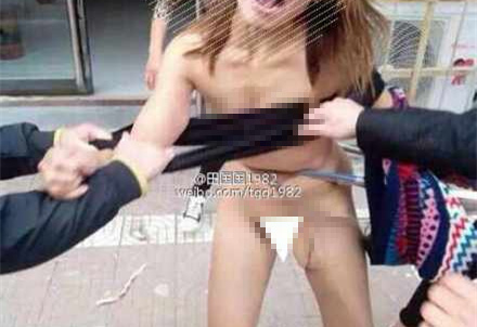 小三被當(dāng)街扒光遭群毆