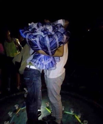 溫州大學(xué)城男男求愛(ài)