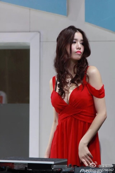 2014溫州秋季車展車模圖片