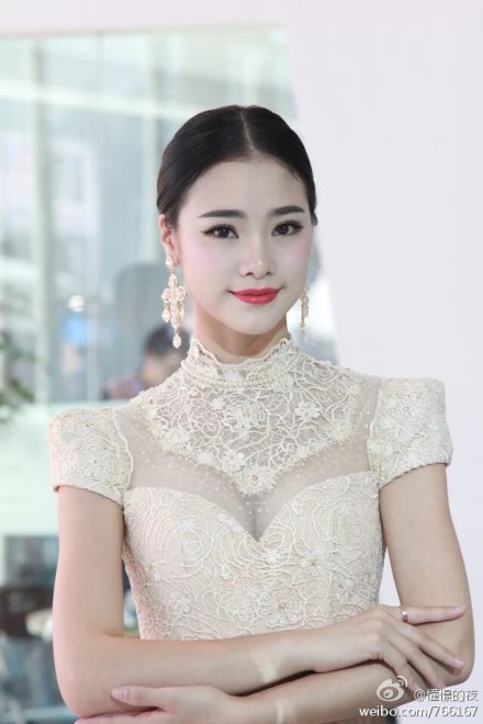 2014溫州秋季車展車模圖片