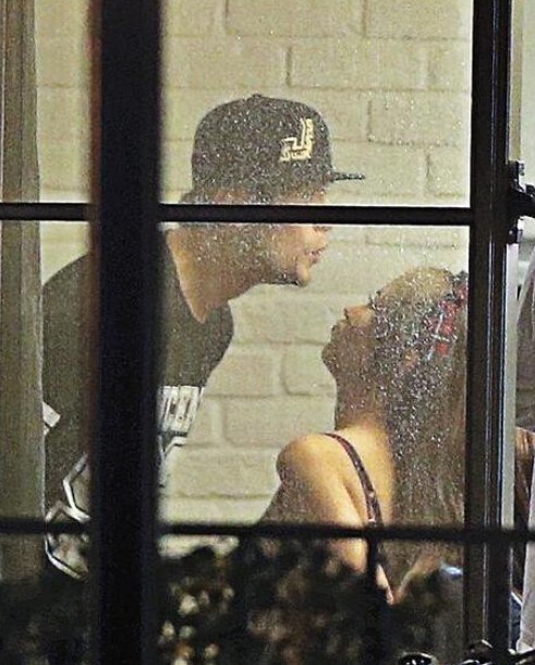 周杰倫和昆凌合照