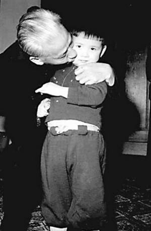 劉少奇和俄羅斯籍長孫阿廖沙