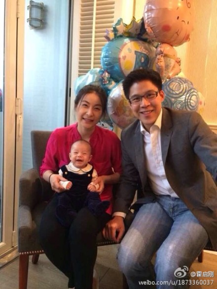 郭晶晶兒子照片