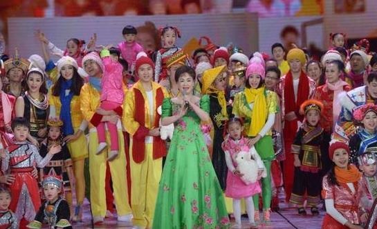 羊年春晚收視創新低