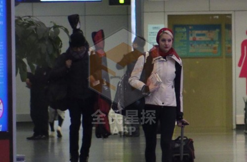 撒貝寧女友李白