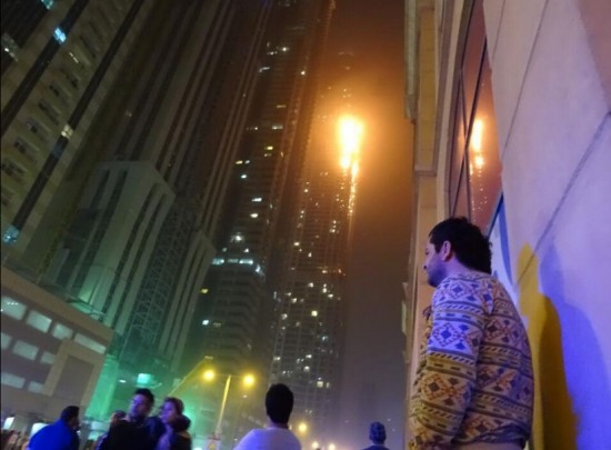 迪拜住宅樓大火