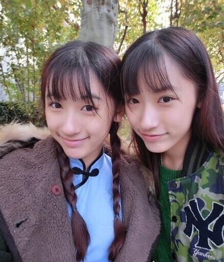 復(fù)旦雙胞胎姐妹走紅網(wǎng)絡(luò)