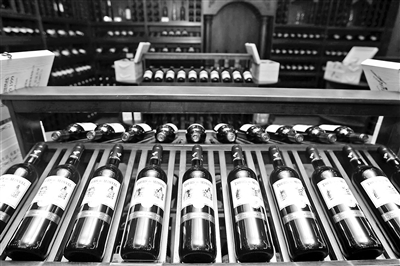 高檔紅酒價格大跌