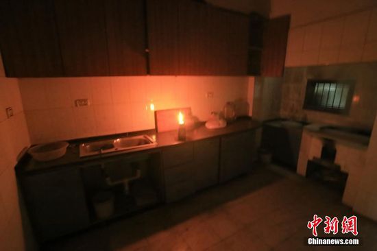 湖北現(xiàn)最牛釘子戶