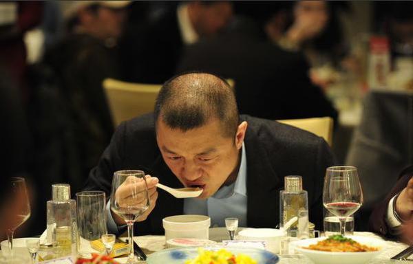 李亞鵬禿頂嚴重