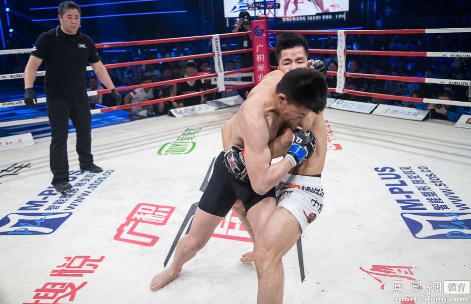 楊建平暴揍日本拳王
