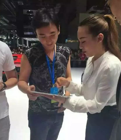 王思聰上海車展