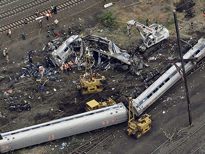 美國火車費城脫軌