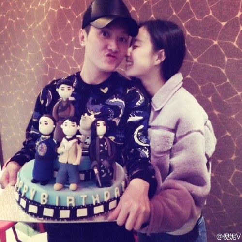 馮紹峰倪妮恩愛瞬間