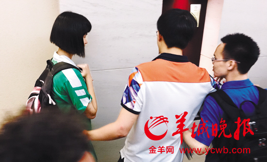 清華北大搶學生