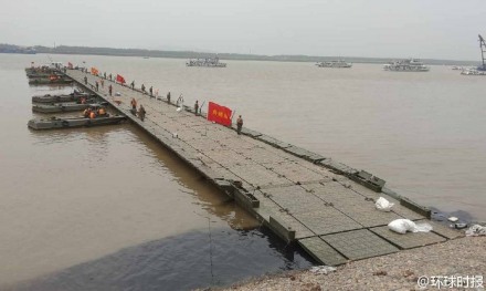 東方之星打撈救援現場