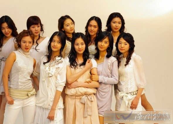 韓國(guó)組合少女時(shí)代早年丑照?qǐng)D片