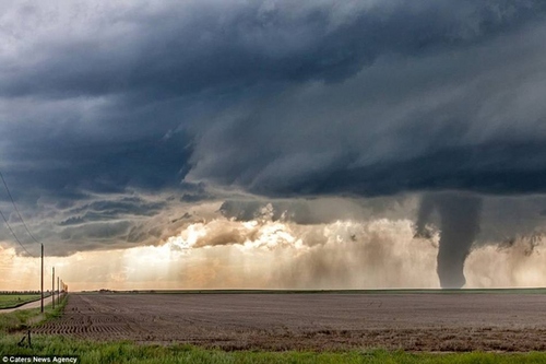 美國龍卷風圖片