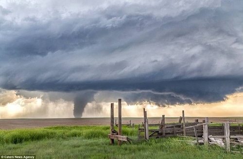 美國龍卷風圖片