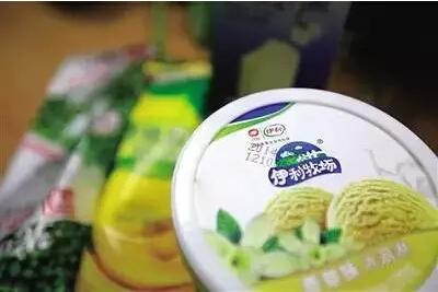 溫州超市賣隔年雪糕冰激凌