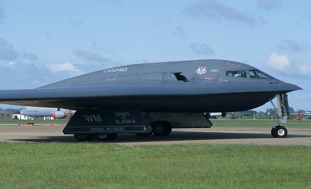 中國軍工實力基本具備研發(fā)B-2隱形轟炸機的能力