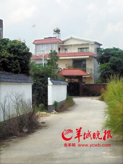 男子別墅囚禁3女子