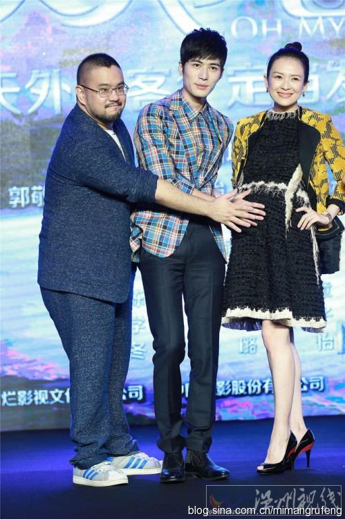 章子怡肚子變大被疑已經懷孕