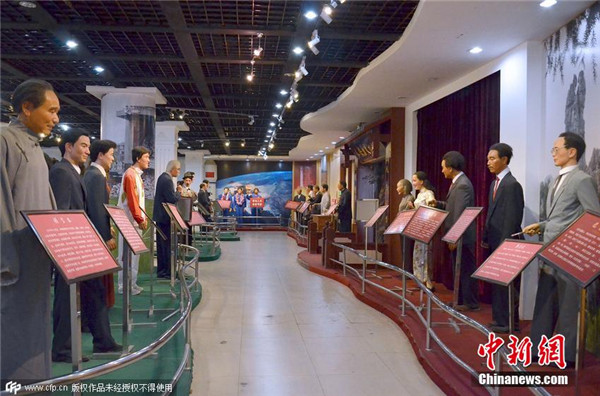 成都景區(qū)現(xiàn)最丑蠟像館