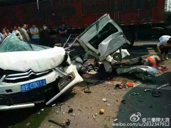 西禹高速車禍8車連撞已造成2死2傷