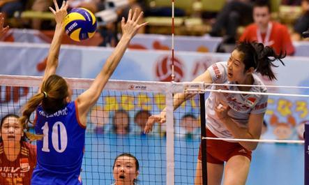 女排斬獲開門紅