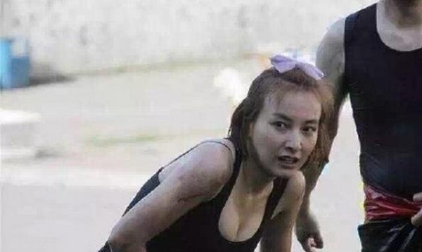 吳昕素顏照好丑