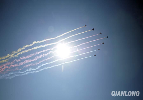 網(wǎng)民回憶開(kāi)國(guó)閱兵