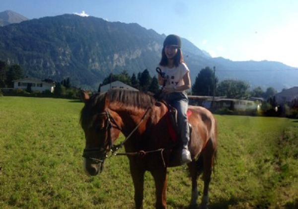 鄧紫棋度假墜馬