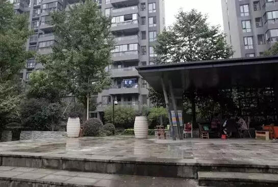 廣場舞大媽擾民