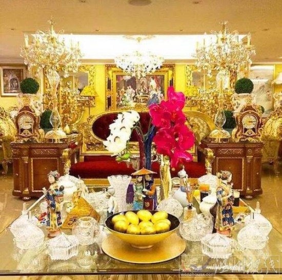 泰國母子炫富成癮