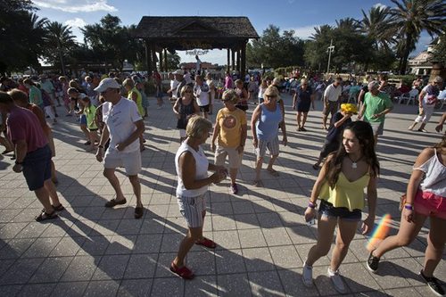 美國大媽也跳廣場舞