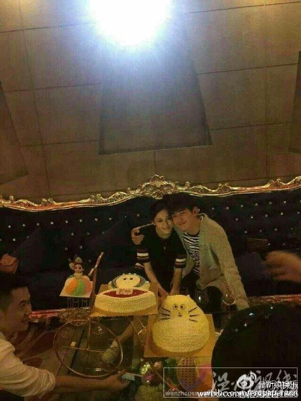 娜扎為張翰慶生