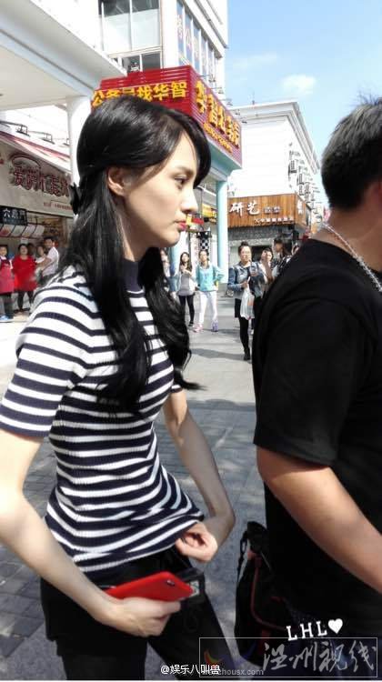 鄭爽暴瘦 現在的體重只有75斤