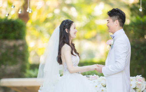 劉強東與奶茶妹妹婚禮現(xiàn)場照