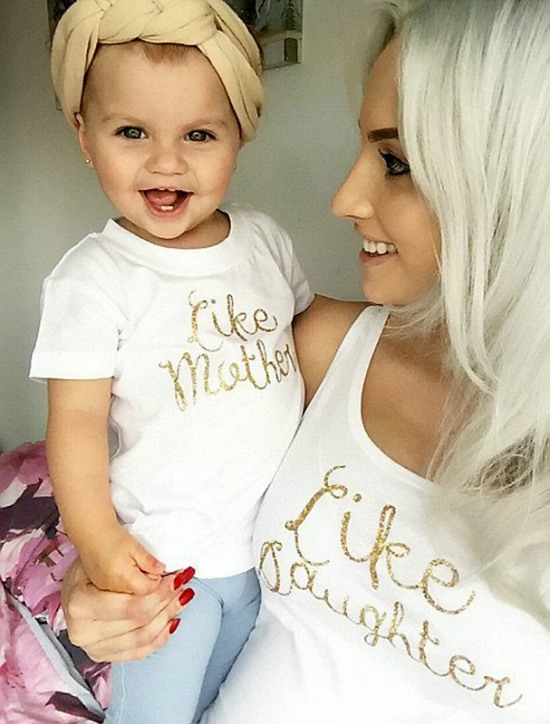 英國(guó)1歲蘿莉成偶像