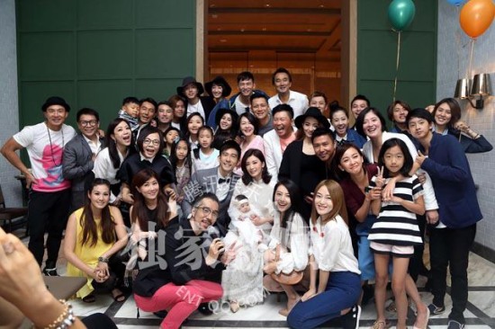 賈靜雯修杰楷女兒滿月派對