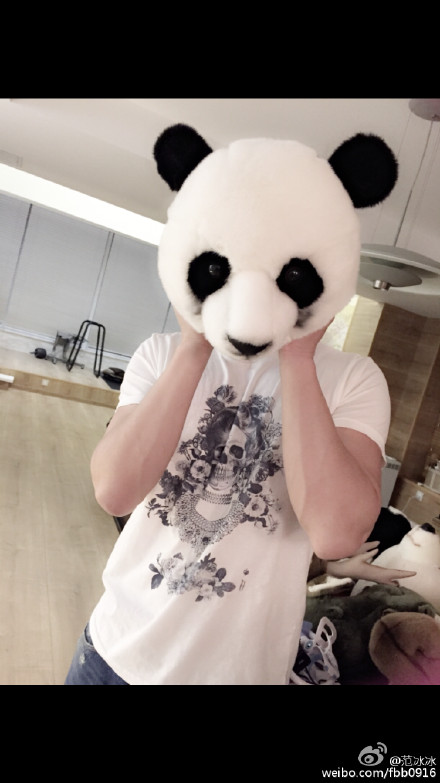 范冰冰高調(diào)秀恩愛