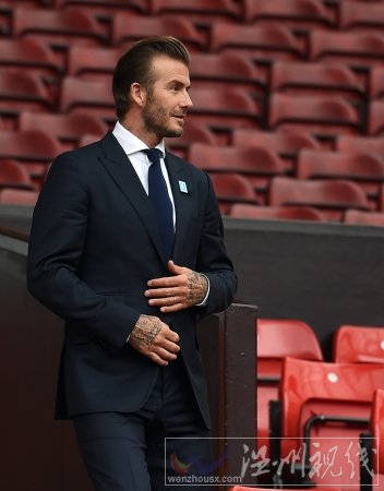 小貝參加英國(guó)慈善賽直播視頻